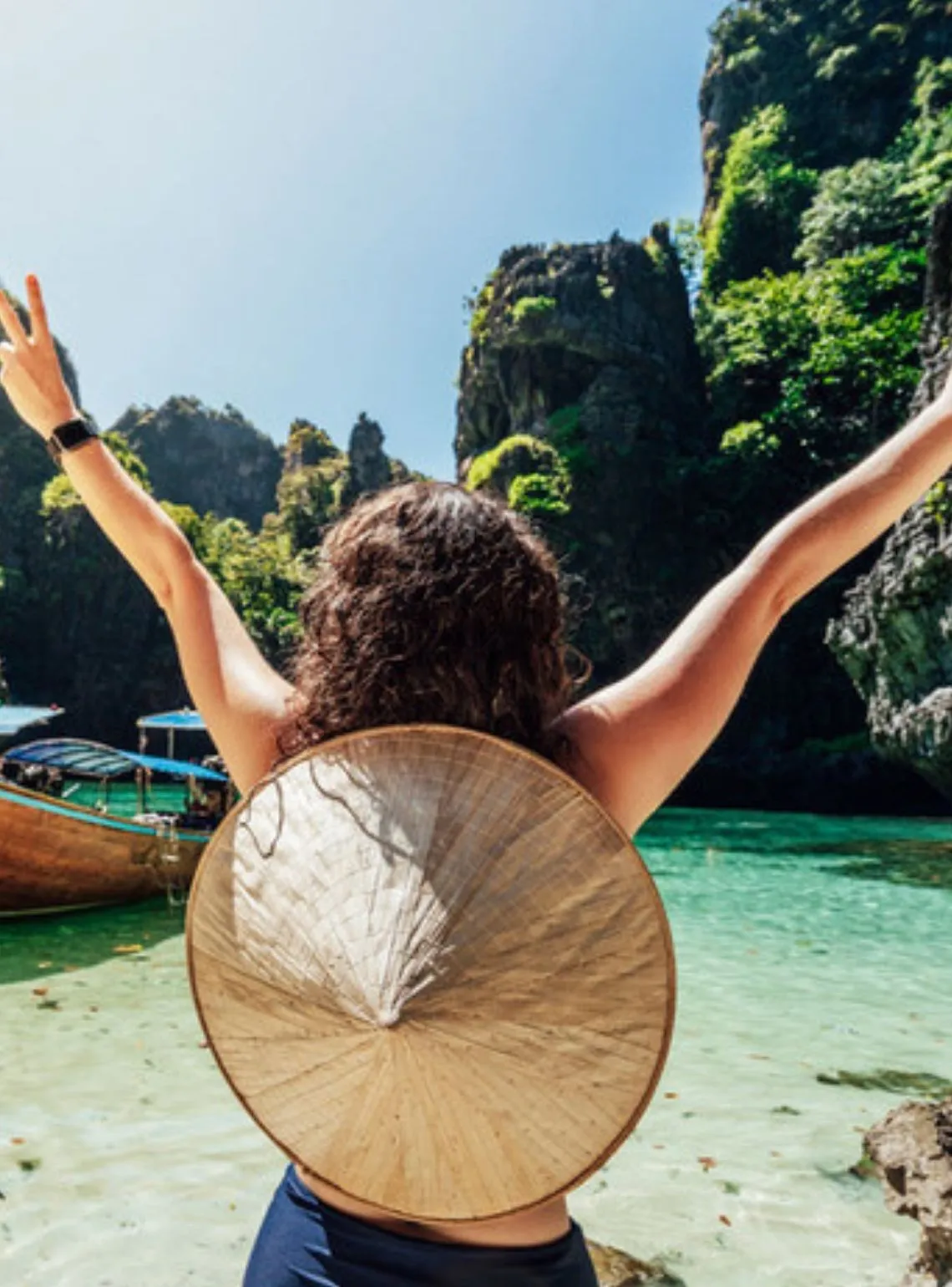 Tư vấn tour trong và ngoài nước